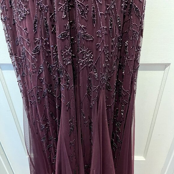 Formal Beaded Evening Gorgeous Wine color Full Lenght Gown - Picture 8 of 14